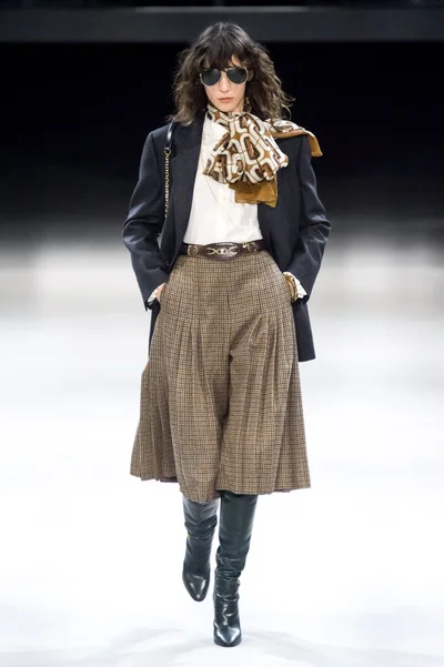 Look 1